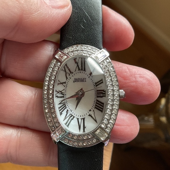 BADGLAY MISCHKA RHINESTONE DESIGN STAINLESS STILL WATCH - Picture 2 of 11